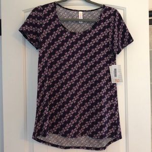Lularoe Classic T Top Women's Size XS‎ 2-4 Purple Short Sleeves